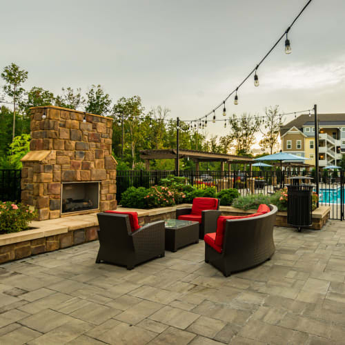 Photos of Glenmoor Oaks Apartments in Moseley, VA